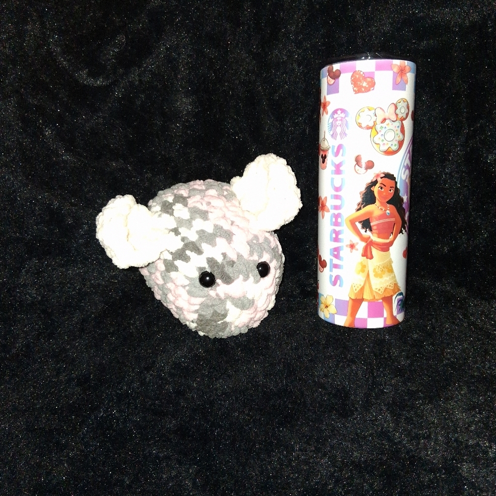 Moana 20ozTumbler with Pink and Gray Plush Bee With Wings